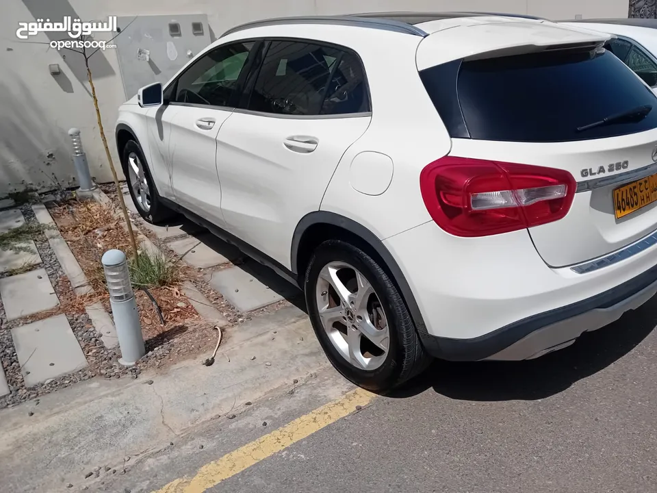 مرسيدس GLA250  بحالة ممتازه جدا حدا