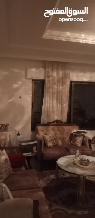 شقه سوبر ديلوكس للبيع