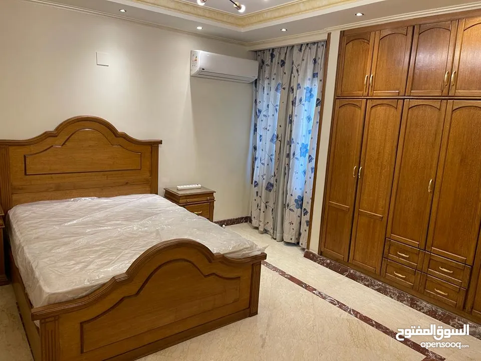 شقة للبيع المهندسين ميدان لبنان