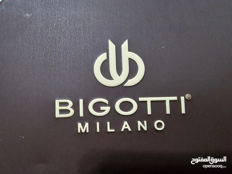 ساعة  Bigotti Milano مستخدمة أسبوع بحالة الجديد للبيع للتواصل