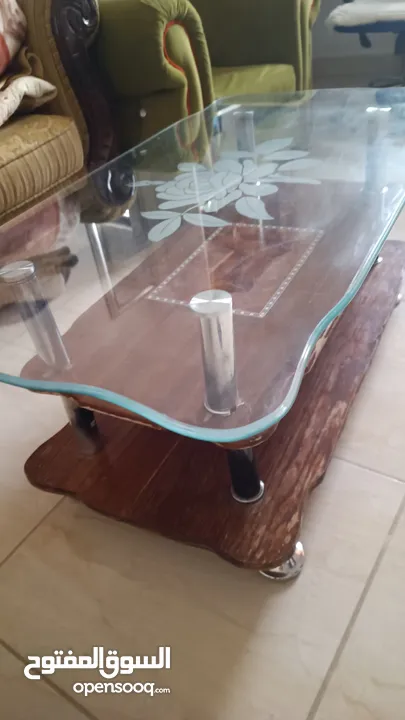 طاولة وسط زجاج  سيكوريت