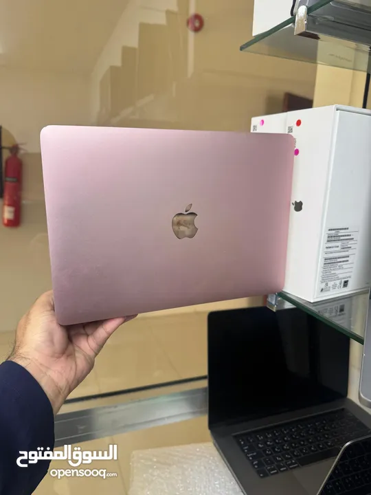 MacBook air Rose Gold intel core m3 2017 ultraslim