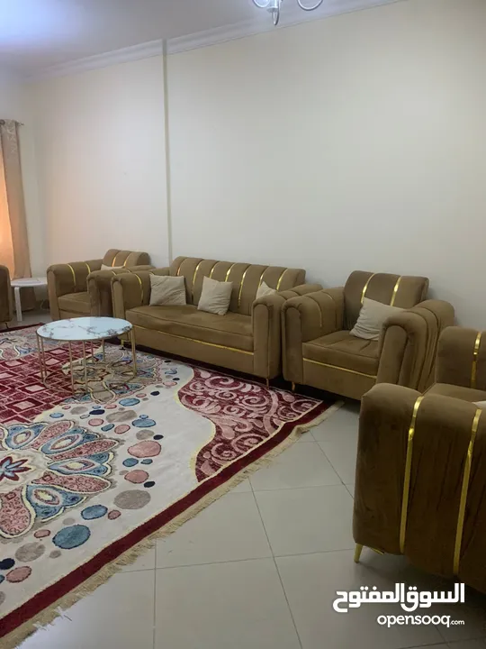 ( محمود سعد ) غرفتين وصالة للايجار الشهري بلكونة اطلالة في التعاون