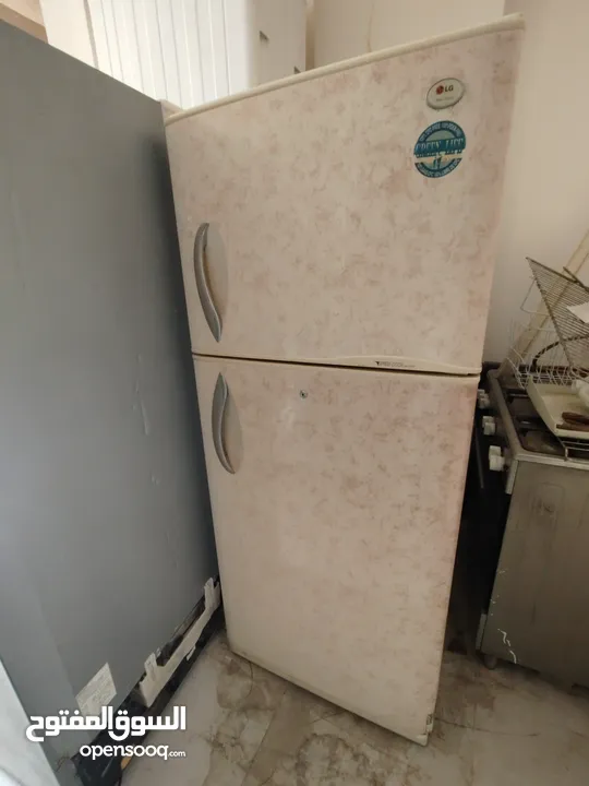 Hitachi refrigerator fridge is very good condition and good working
