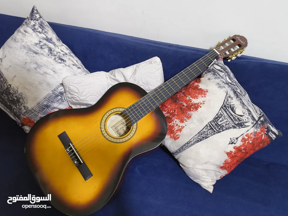 قابل للمفاوضه fitness guitar غير مستعمل وكاله