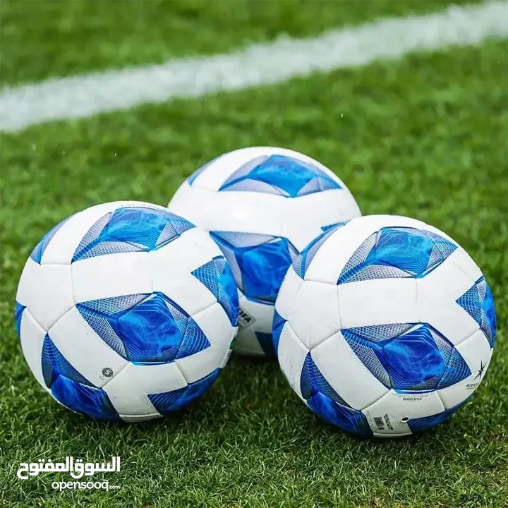 كرة قدم مولتين الأصلية