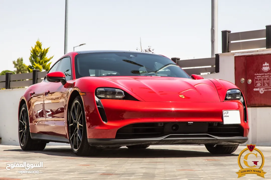 Porsche Taycan 2022