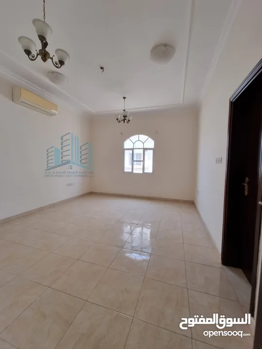 فيلا واسعة للاستخدام التجاري Clean & Neat 7 BR Commercial Villa