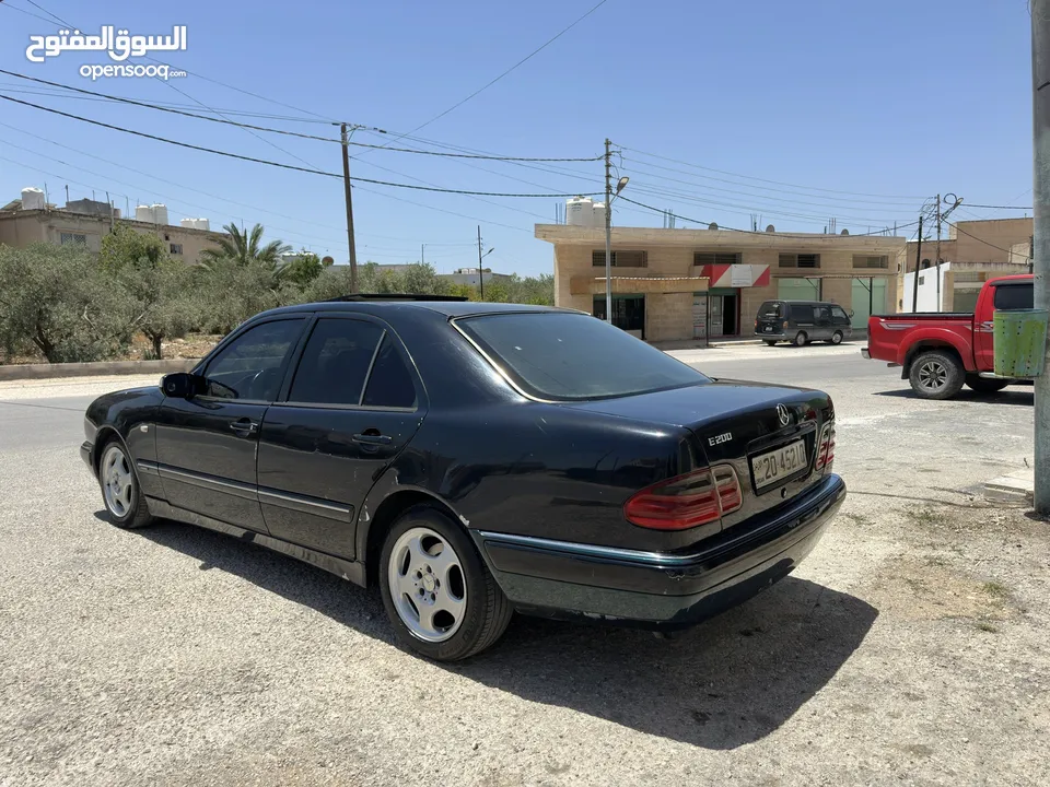 مرسيدس1997 للبيع