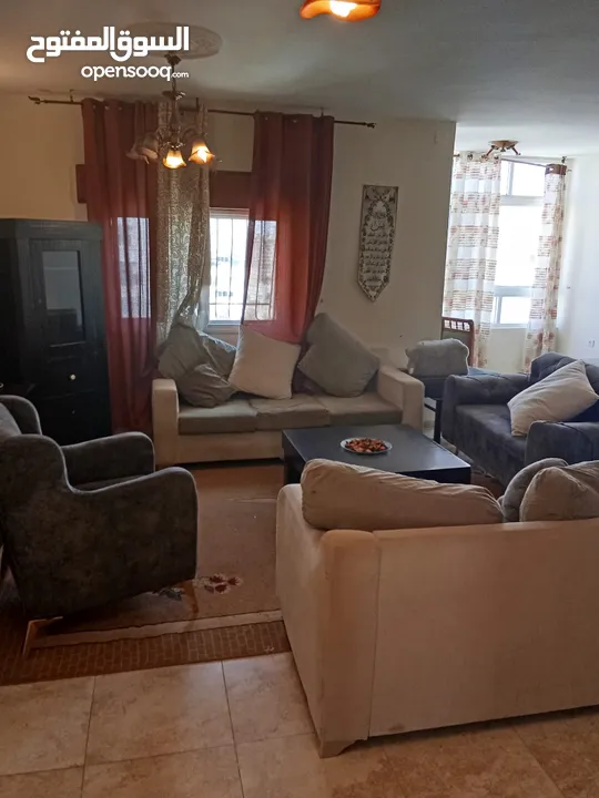 شقة مفروشة للايجار ام الشرايط فئة شباب