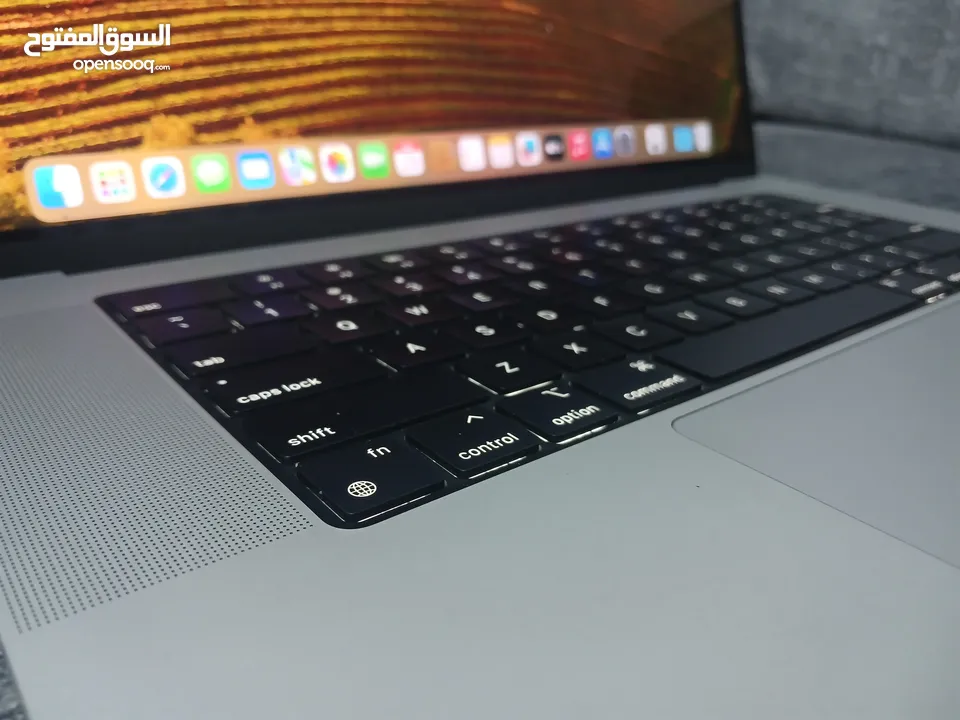MacBook Pro m3 pro 36GB RAM / 512GB ssd بسعر حرق