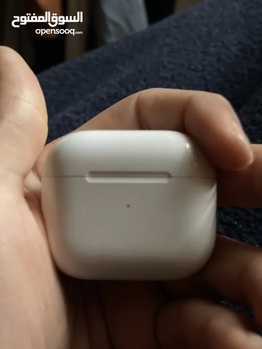 للبيعAirpods 3