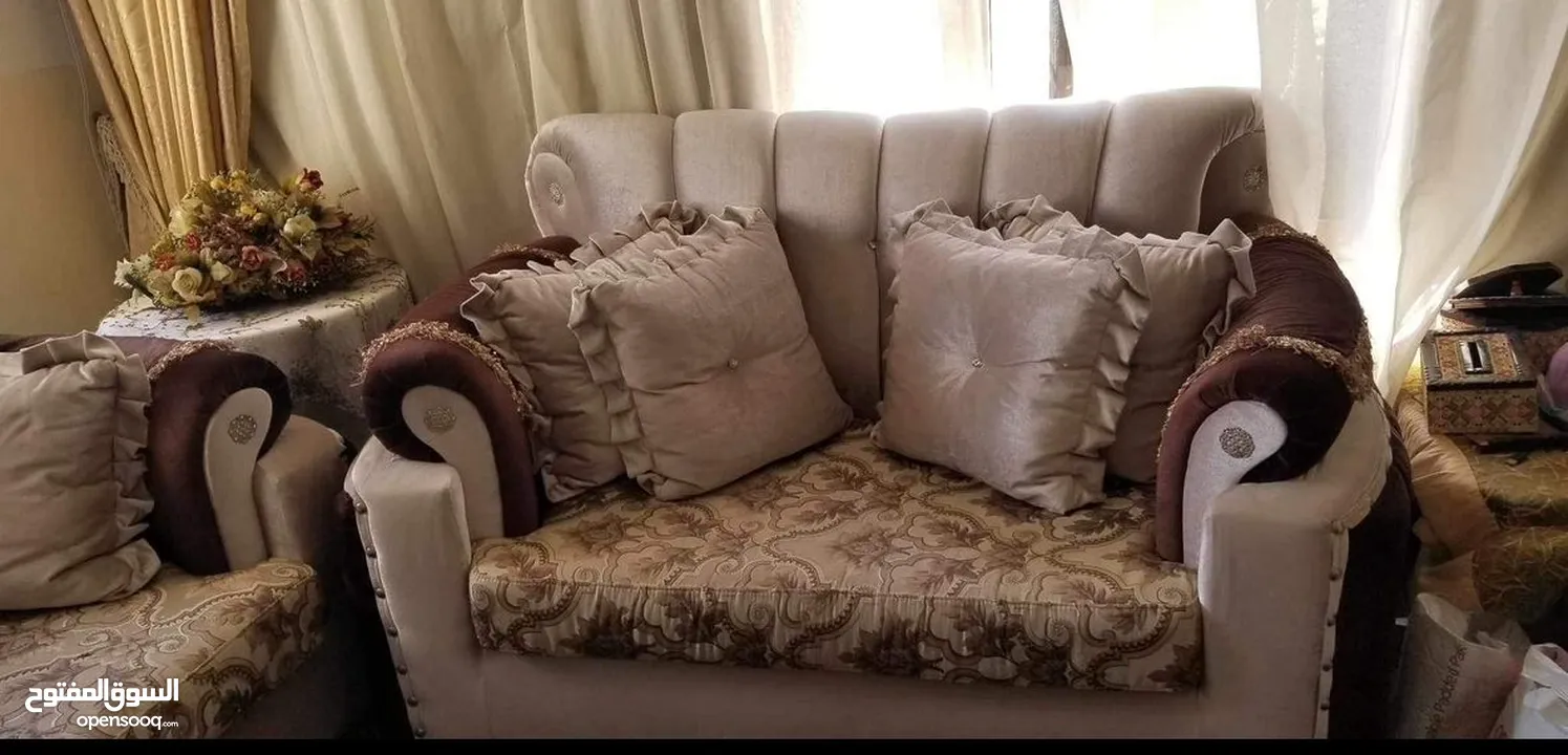 طقم كنب صالون 8 مقاعد