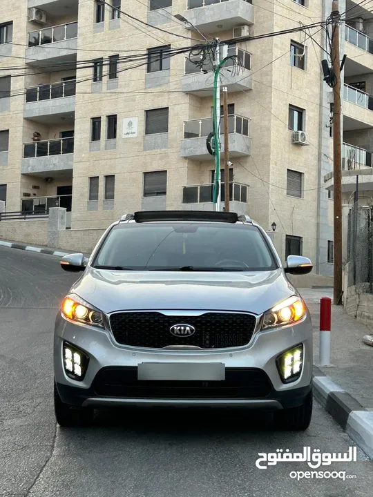 KIA    SORENTO    2017    2,2 Desil