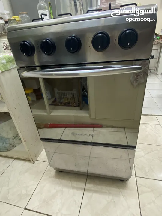 WestPoint gas cooker with Kingdom gas cylinder