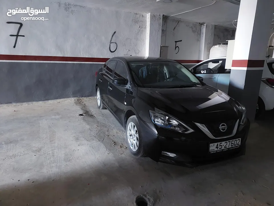 نيسان سلفي 2019 لون اسود بحالة ممتازة فحص 4 جيد