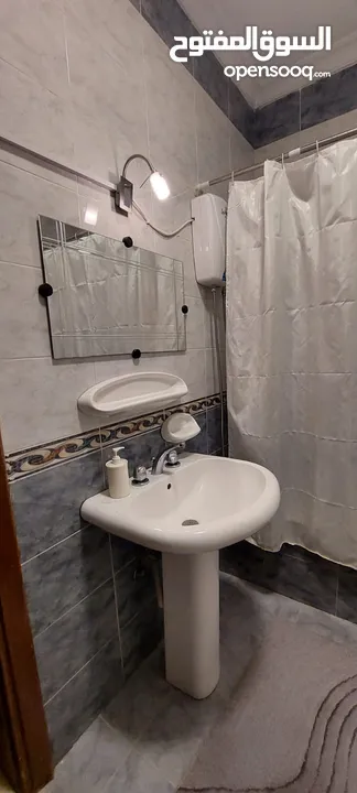 شقة مفروشة للايجار في دير غبار - ref : 14641