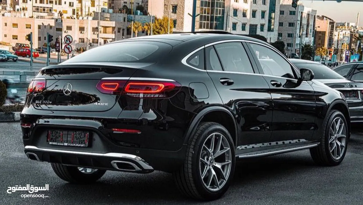 مرسيدس GLC300e وكاله كرت ابيض وعلى كفالة غرغور موديل 2022