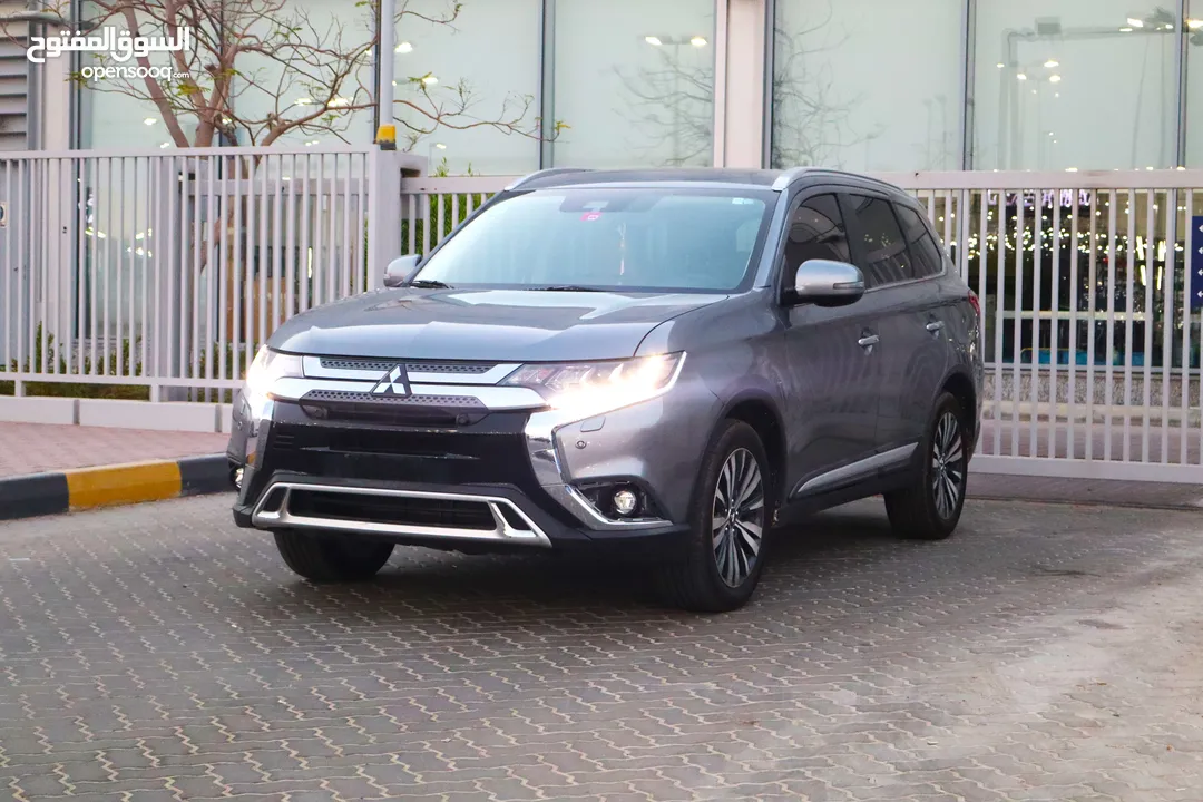 Mitsubishi Outlander 2020 GCC, Full Option, 4WD