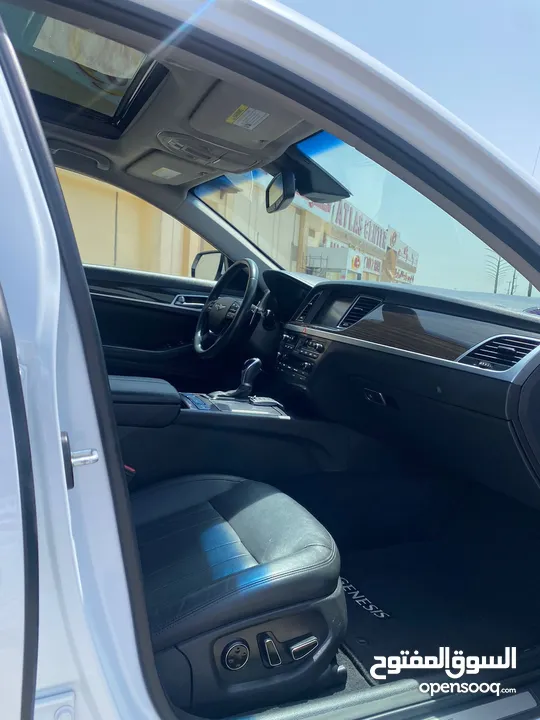 جينسيس G80 2017 فول اوبشن بانوراما السياره نظيفه جدا