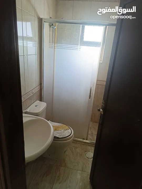 شقة مفروشة للايجار الجبيهة شهري او سنوي قرب جامعة الأميرة سمية  الجامعة الاردنية التعليم العالي
