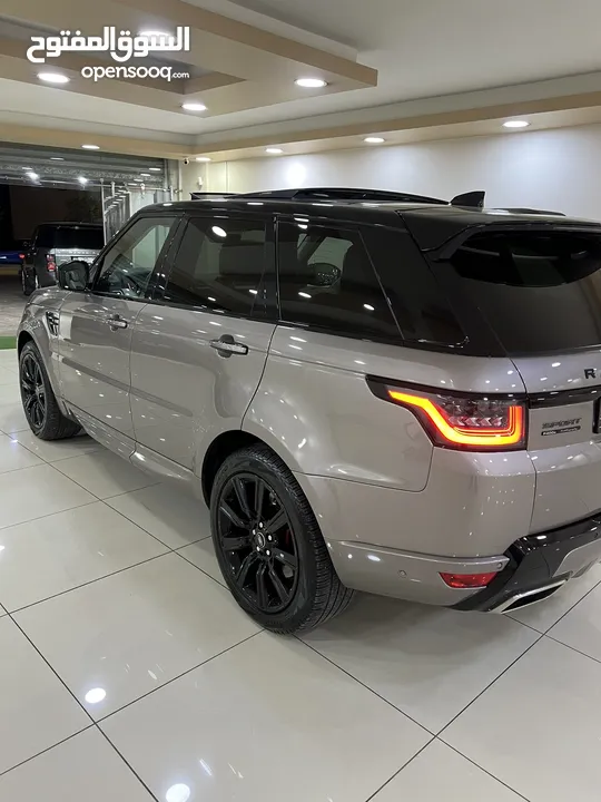 ‎‏Range Rover sport 2022 Autobiography Plug in hybrid Black package