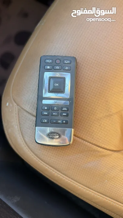 رينج روفر فوك  اوتوجرافي 2019  محرك 4400 ديزل كامل الاضافات  عداد 150000 كيلو
