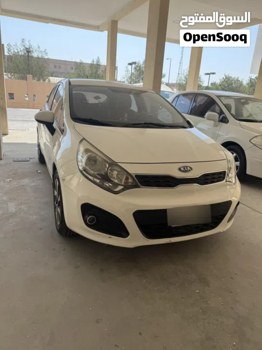 Family used car very neat and clean car