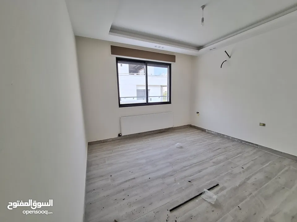 شقة غير مفروشة للإيجار ( Property 41088 ) سنوي فقط