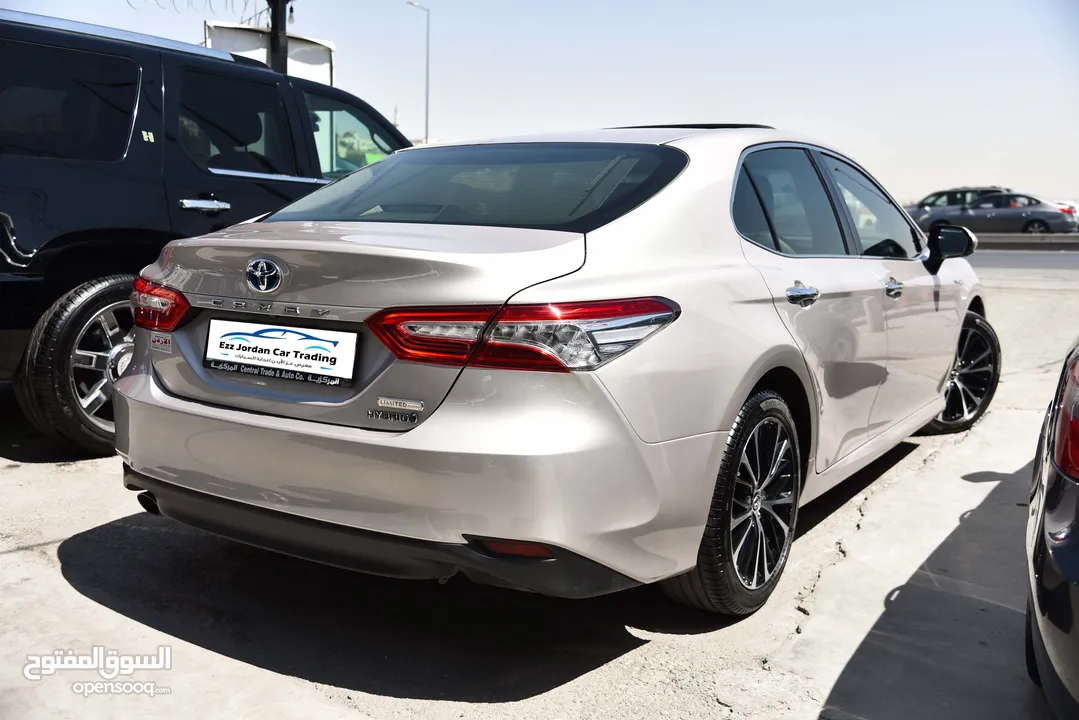 تويوتا كامري ليميتد هايبرد Toyota Camry Limited Hybrid 2019