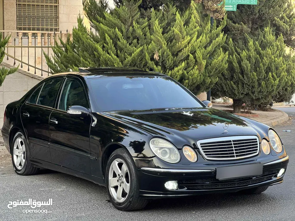 مرسيدس e200 موديل 2006 بحالة الوكالة فل اضافات افنتجارد لون اسود بالصلاة ع النبي ما شاء الله