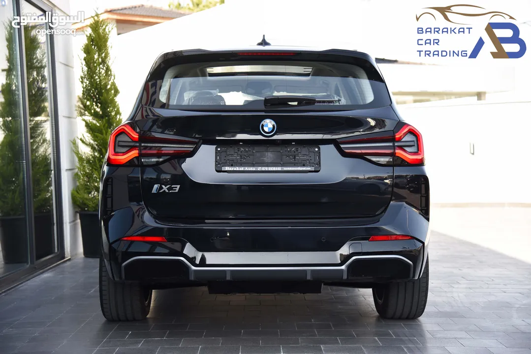 بي ام دبليو الفئة الثالثة iX3 كهربائية بالكامل 2024 BMW iX3 eDrive EV M Sport Night Package