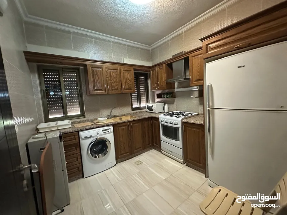 شقه مفروشه للايجار في الصويفيه ( Property 43020 )-175063741