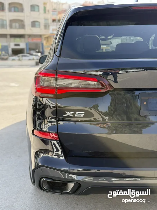 BMW X5 ترخيص 2022 ترخيص  محرك 3000 هايبرد plug in/يقطع على الشحنه 80 كيلو متر