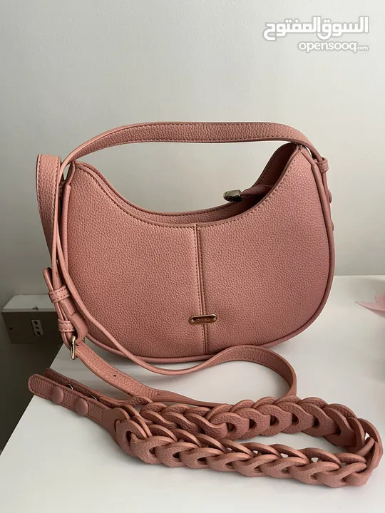 شنتة كريس بيلا chrisbella crossbody bag