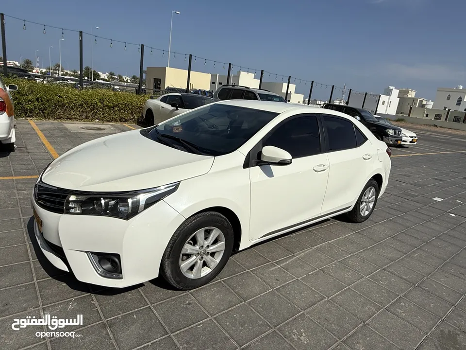 Toyota Corrola 2015 oman