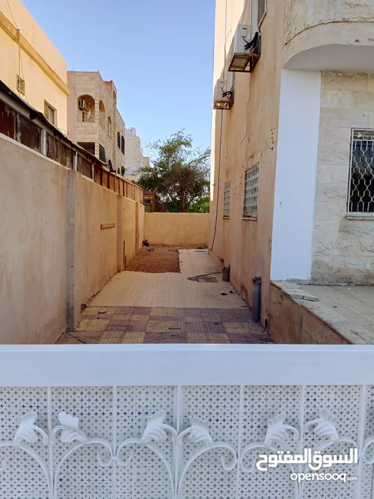 شقة أرضية شارع الكويتي الرئيسي للبيع
