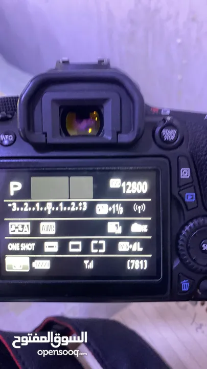 كاميرا كانون EOS 70D - اس ال ار، 20.2 ميجابكسل. مكفولة