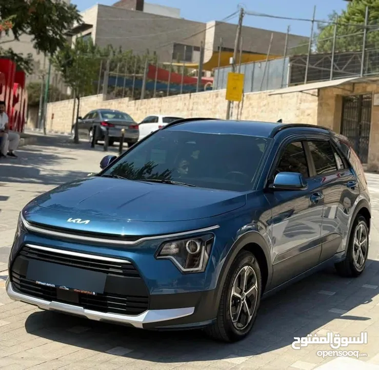 نيرو 2022.فل عدا فتحه .رام لله او الخليل. بنزين +كهربا. ماتور 1600.. 116 الف كاش