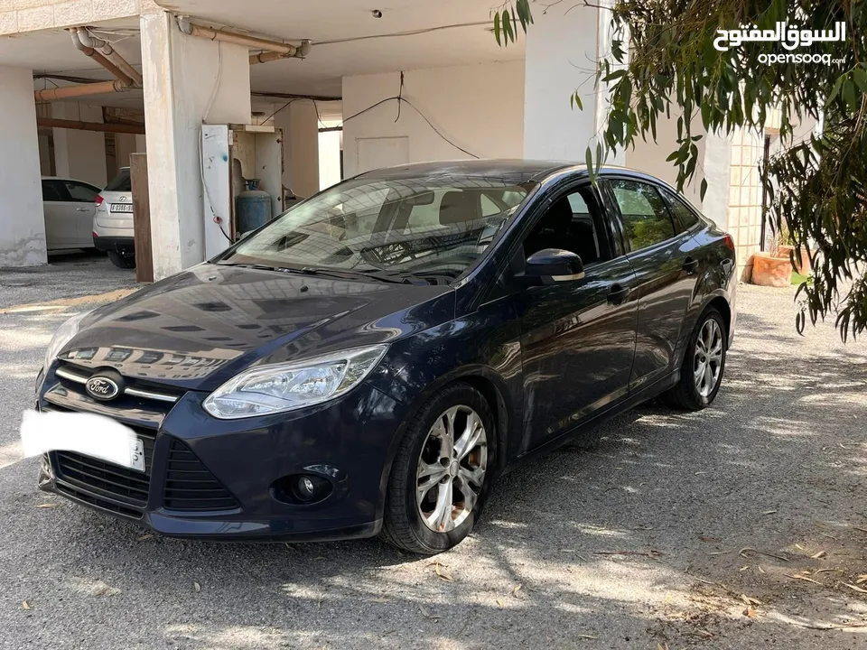 فورد فوكس موديل 2014 للبيع