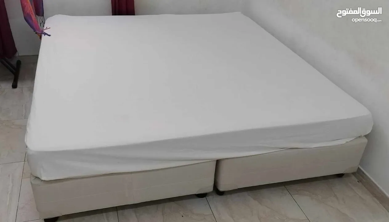 King Bed 180cm x 190cm