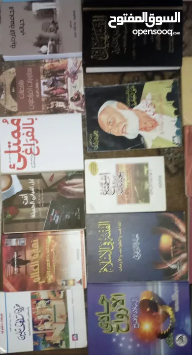 47 كتاب اغلبهم جديد مع هدية 10 كتيبات صغيرة بالصور
