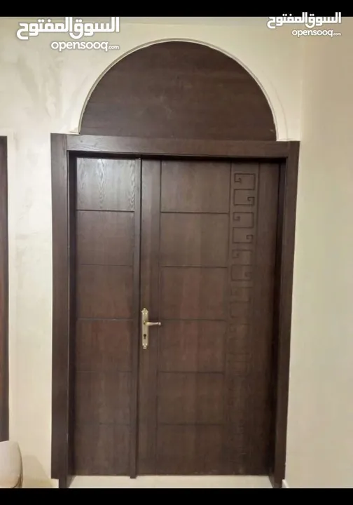 نشتري جميع انواع شبابيك ابواب المنيوم وابواب خشب