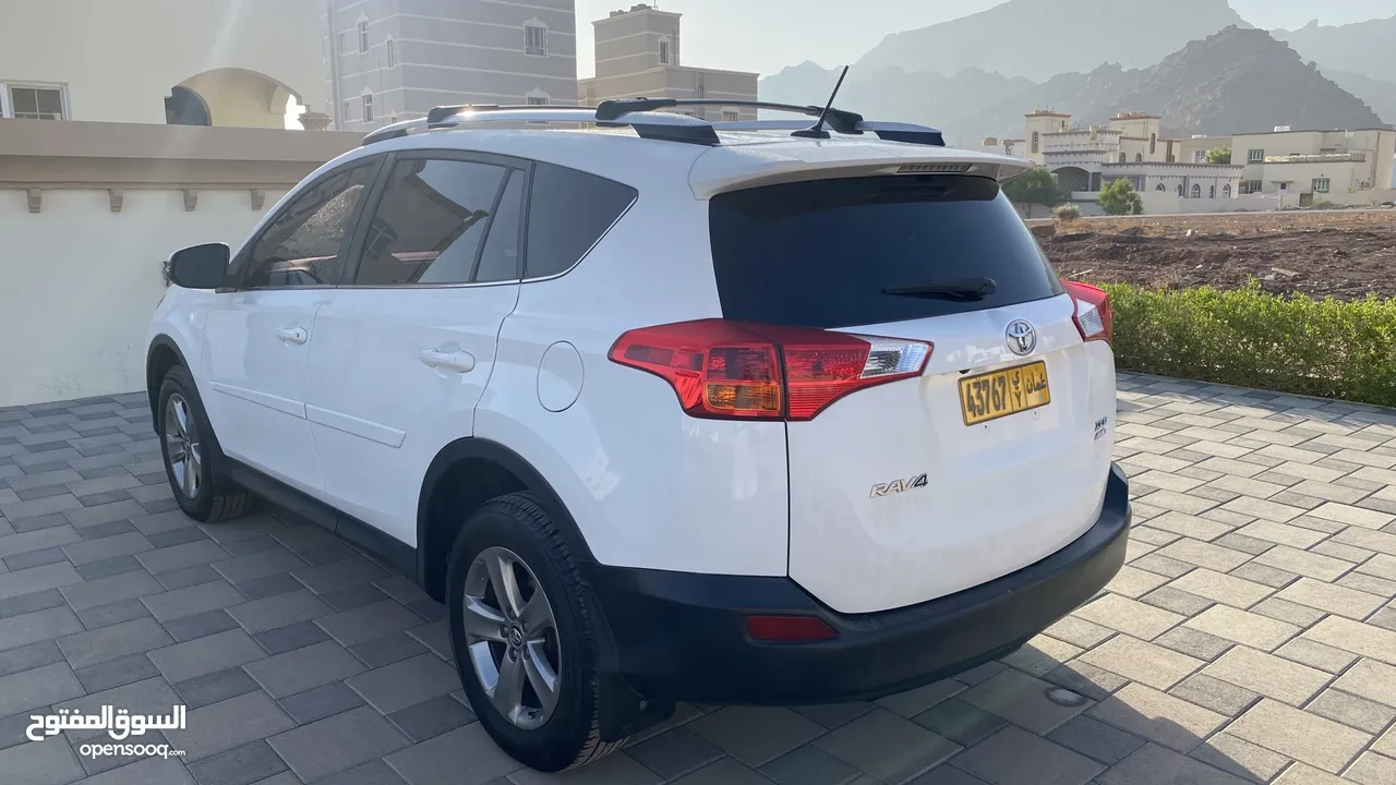 تويوتا راف فور RAV4 طراز 2015