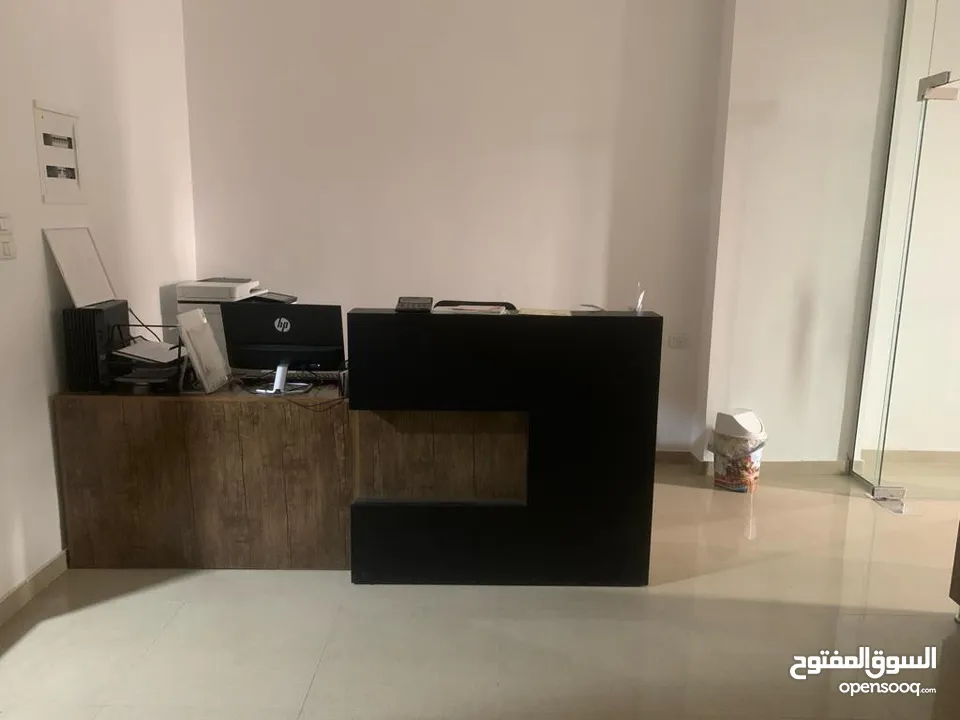 مكاتب وقاعات للإيجار والبيع وسط مدينة رام الله