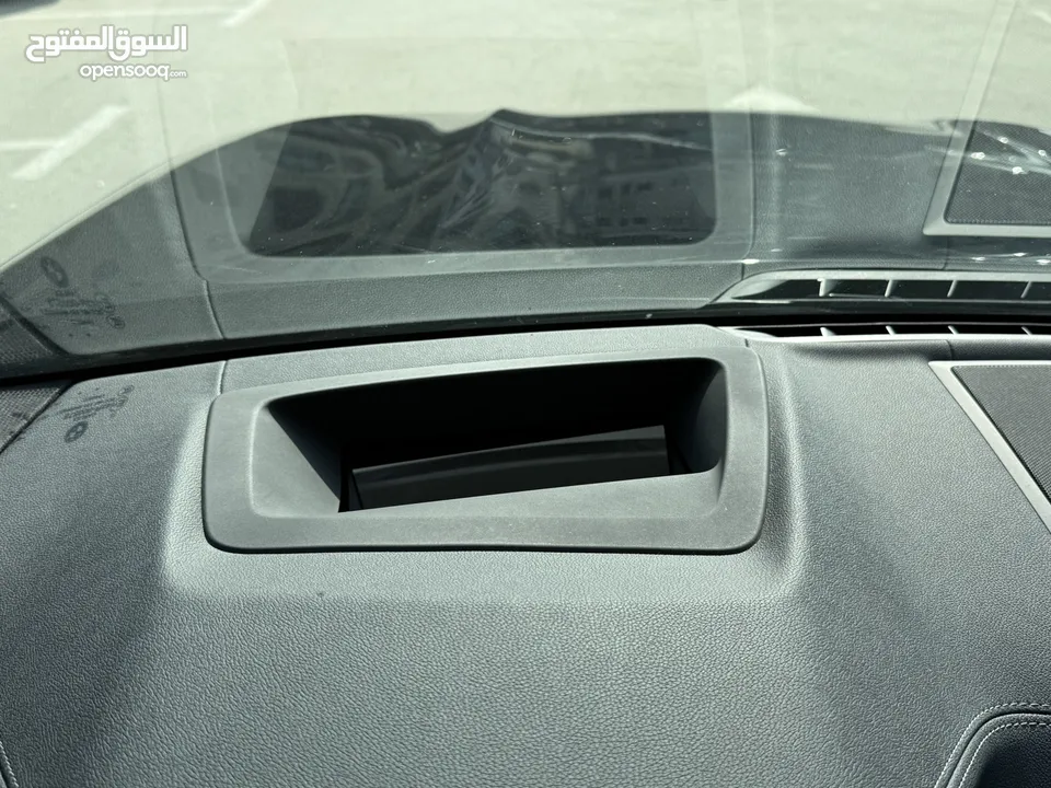 BMW x3 30e ترخيص 2022 ترخيص 293 حصان