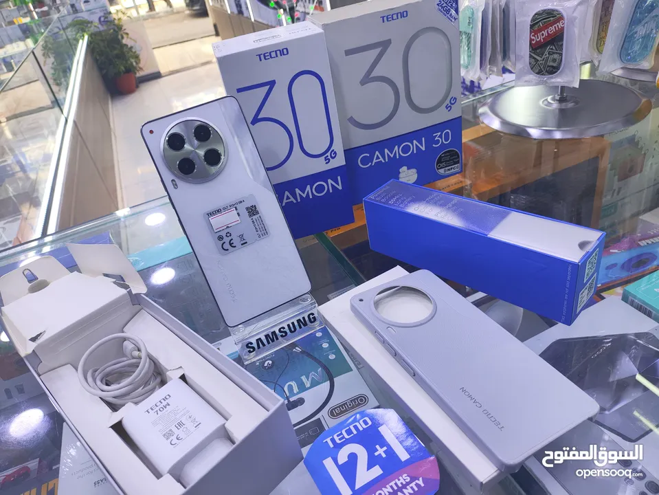 حبه عن الجديده CAMON 30 5G جيجا 512 رام 24 معه كامل اغراضو وسماعه الاصلية متوفر توصيل