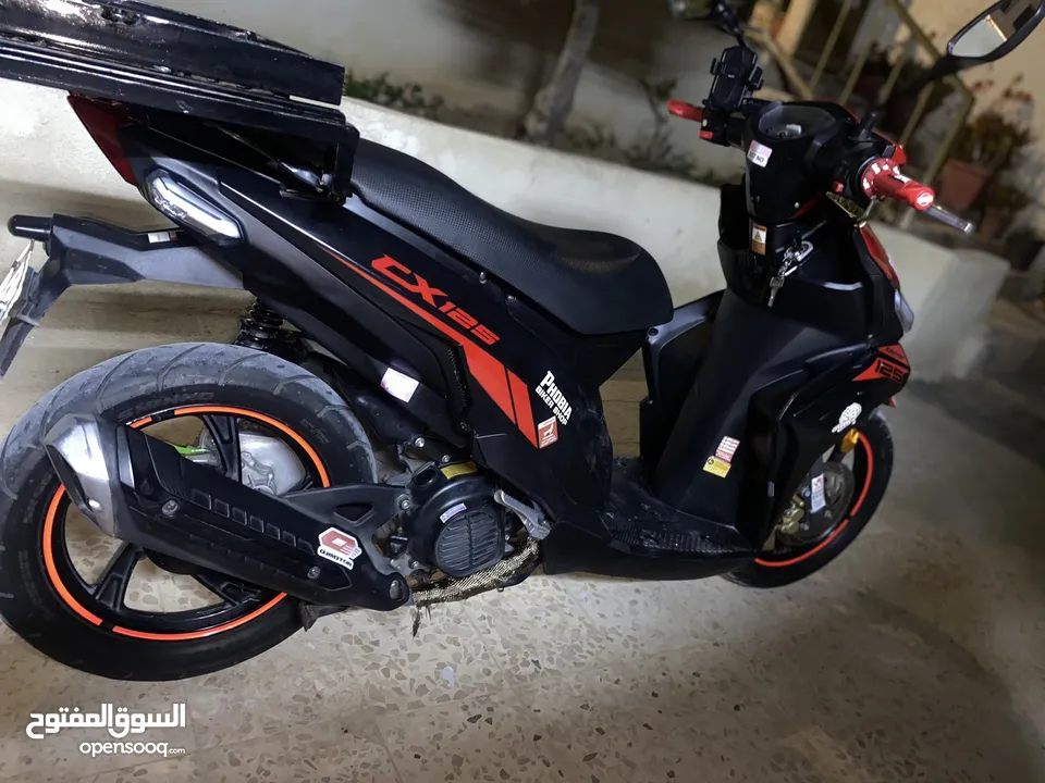 سكوتر QJ MOTOR CX 125 موديل 2022