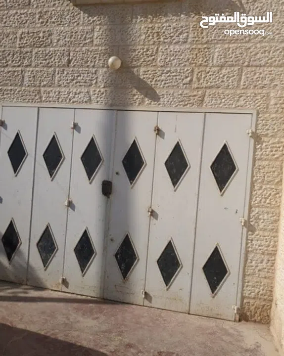 مخزن للايجار 2013