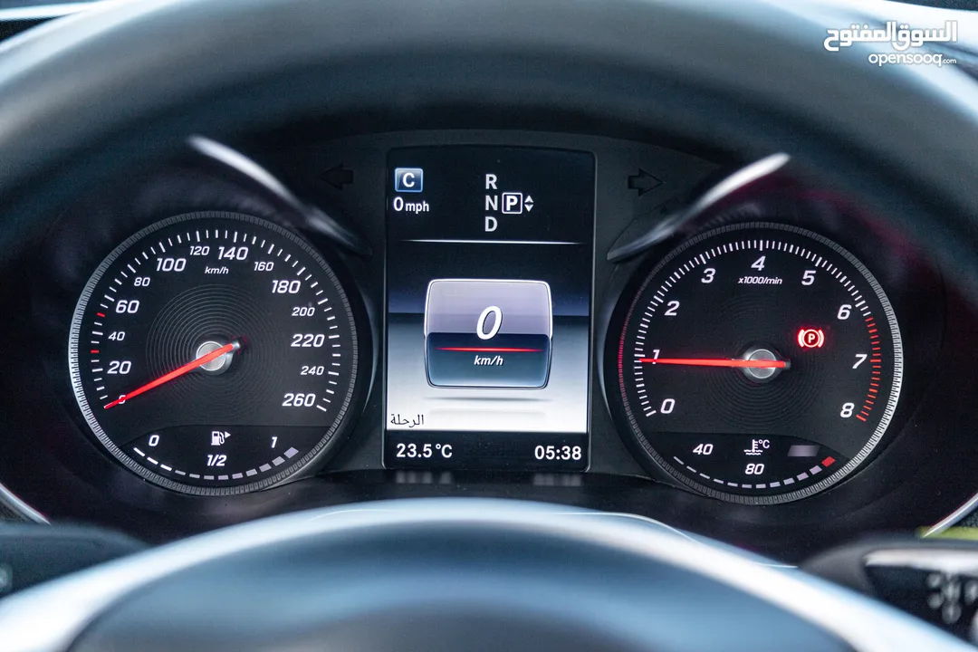 Mercedes C200 Amg kit 2015 مميزة جدا،  وارد و بحالة الوكالة